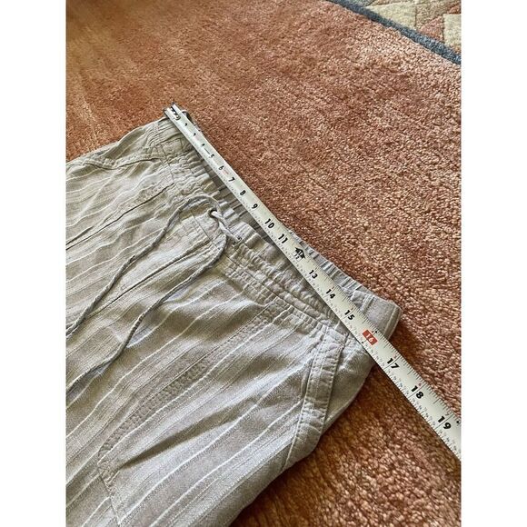 Talbots Shorts Women 12 Beige Linen Blend Utility Pocket Striped Mid Rise - Picture 2 of 8